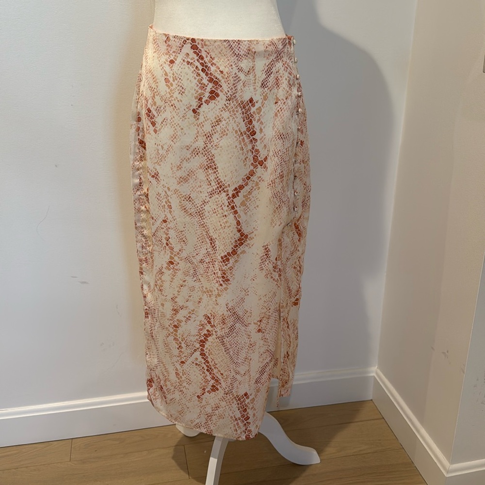 Cupcakes & Cashmere Fairfax Snake Print Midi Skirt. Size 4